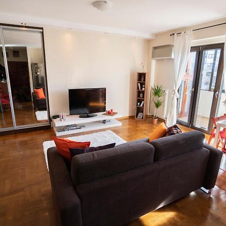 Desire, City Center Apartment Terazije Belgrado Buitenkant foto