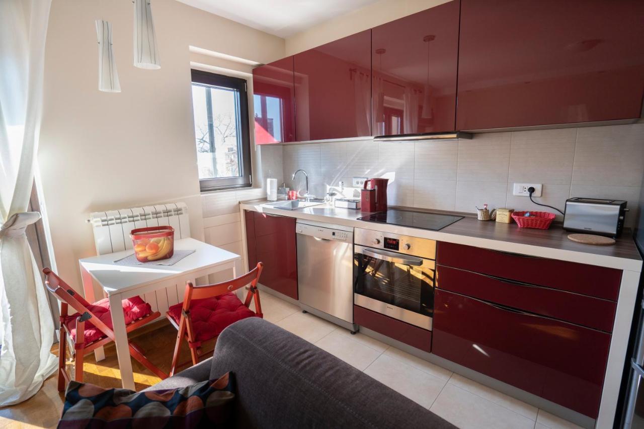 Desire, City Center Apartment Terazije Belgrado Buitenkant foto